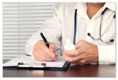 Doctor prescribes the drug